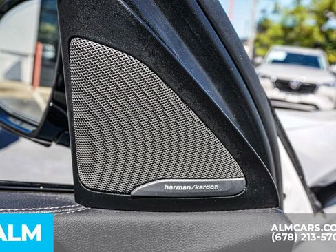 Used 2022 BMW X6 xDrive40i w/ M Sport Package image 54