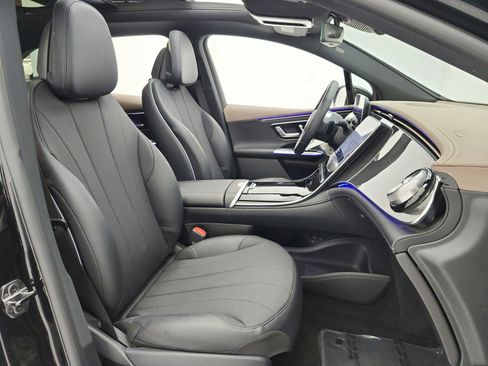 Used 2023 Mercedes-Benz EQE 350+ SUV image 25