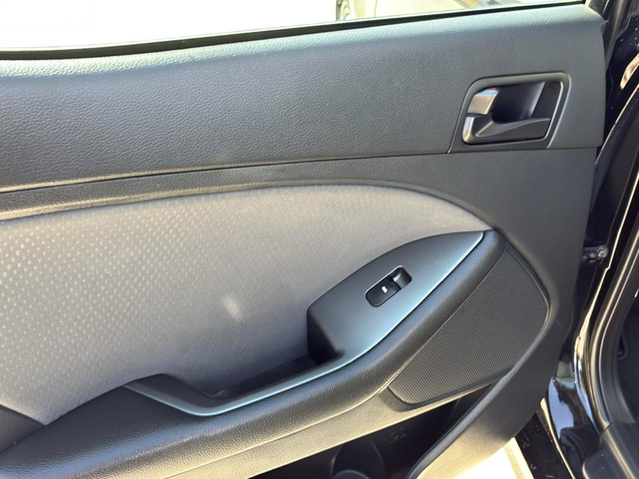 Used 2015 Kia Optima LX w/ LX Convenience Plus Package FWD image 21