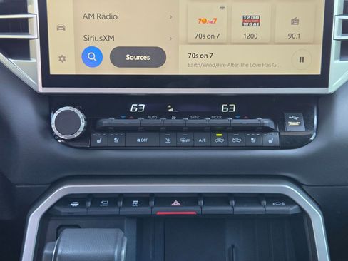 Used 2025 Toyota Tundra Platinum image 14