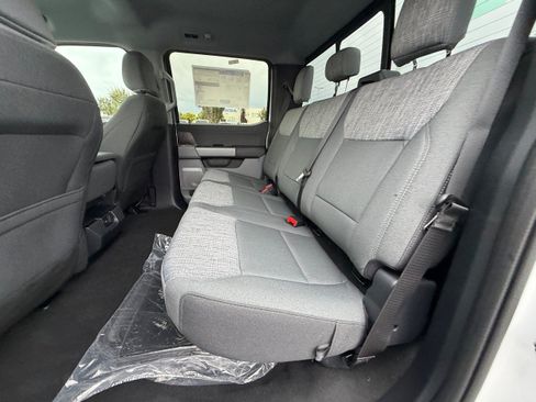 New 2026 Ford F350 XLT w/ XLT Premium Package AWD/4WD image 13