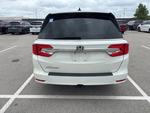 Used 2018 Honda Odyssey EX image 4