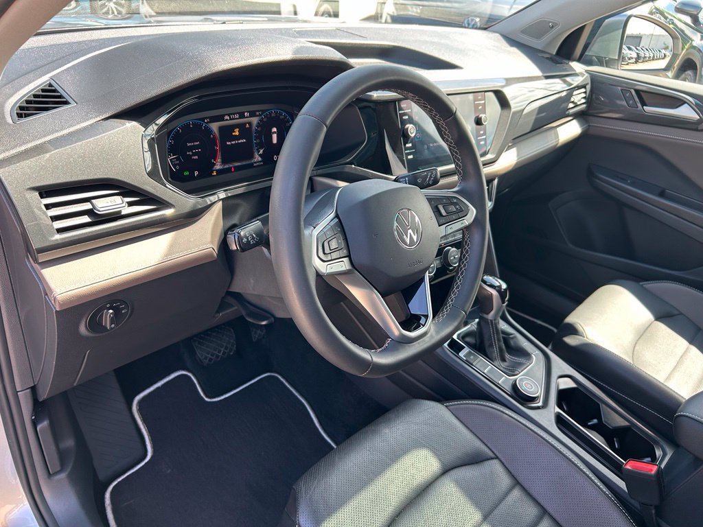 Certified 2023 Volkswagen Taos SEL AWD/4WD image 19