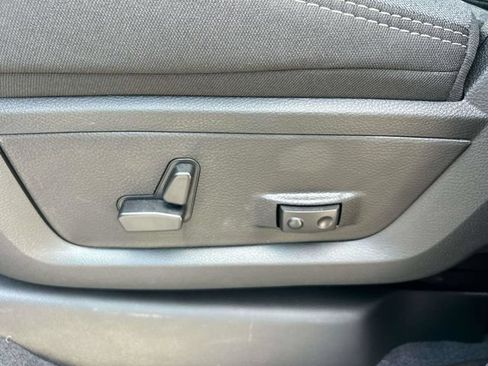 New 2027 RAM 2500 Big Horn AWD/4WD image 24