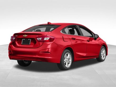 Used 2017 Chevrolet Cruze LT w/ Sun And Sound Package FWD image 38
