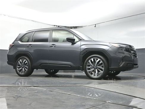 Certified 2025 Subaru Forester Touring w/ Popular Package - Touring image 33