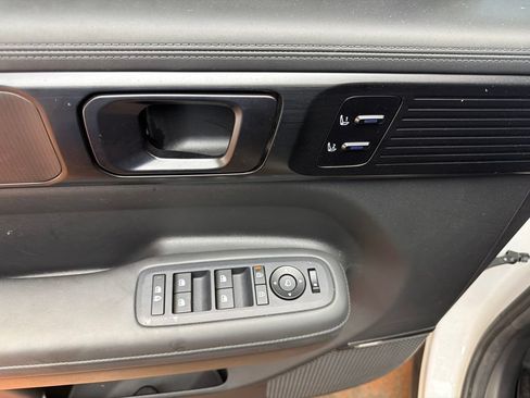 Certified 2026 Hyundai Santa Fe Calligraphy FWD image 23