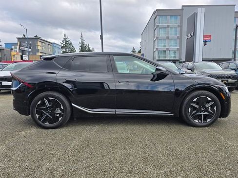 New 2025 Kia EV6 Wind image 6