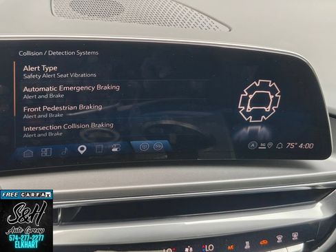 Used 2024 Cadillac Lyriq Tech RWD image 11