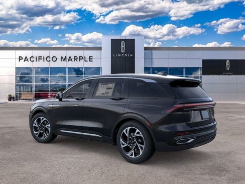 New 2026 Lincoln Nautilus Premier w/ Equipment Group 102A AWD/4WD image 4