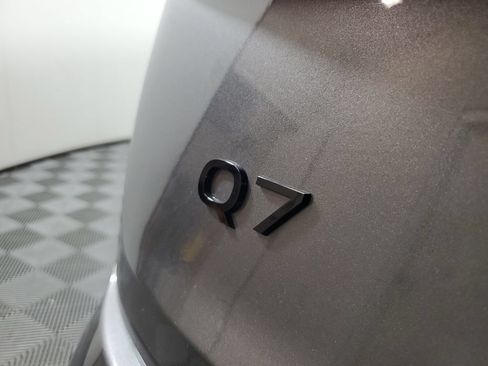 Used 2026 Audi Q7 3.0T Premium Plus w/ Premium Plus Package AWD/4WD image 8