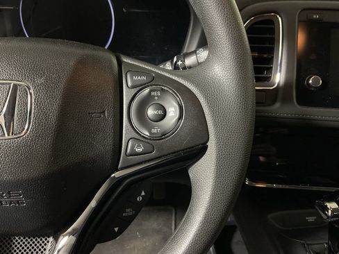 Used 2019 Honda HR-V EX image 25