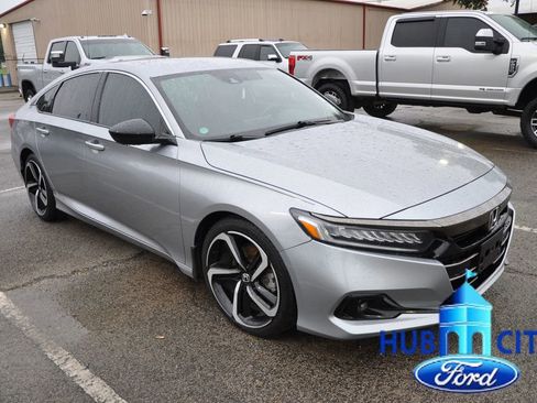 Used 2022 Honda Accord Sport image 7