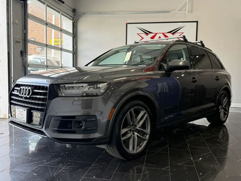 Used 2018 Audi Q7 3.0T Prestige AWD/4WD image 3