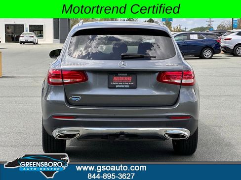 Used 2017 Mercedes-Benz GLC 300 4MATIC w/ Premium 1 Package image 7
