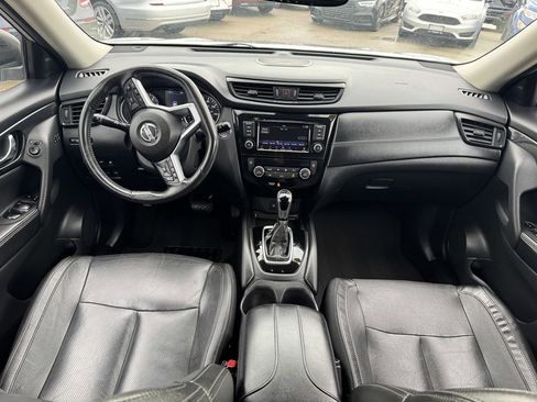 Used 2018 Nissan Rogue SL FWD image 29