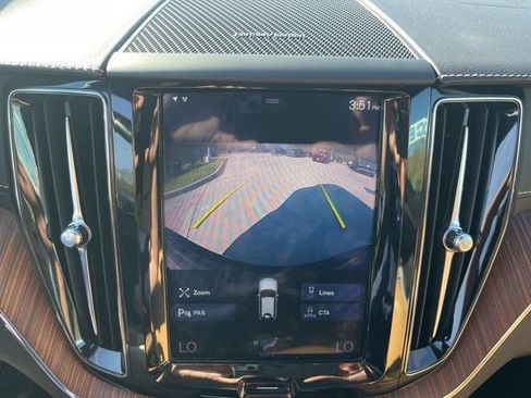Used 2020 Volvo XC60 T5 Inscription image 23