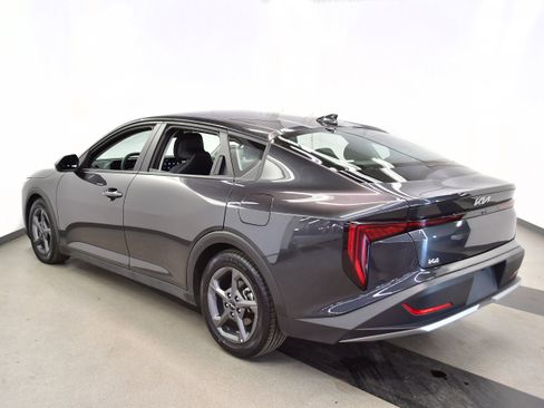 Used 2025 Kia K4 FWD image 5