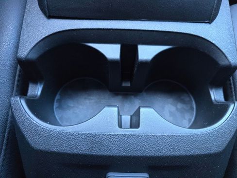 Used 2024 Chevrolet Colorado W/T image 33