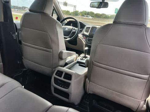 Used 2017 Honda Pilot EX-L image 13