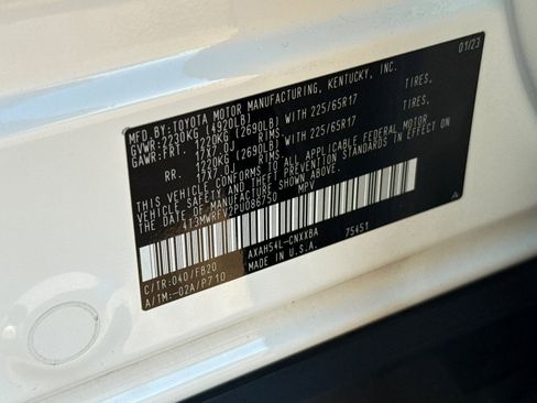 Certified 2023 Toyota RAV4 LE image 35