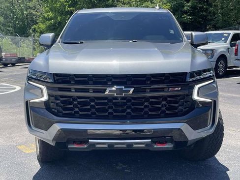 Used 2023 Chevrolet Tahoe Z71 w/ Luxury Package AWD/4WD image 9