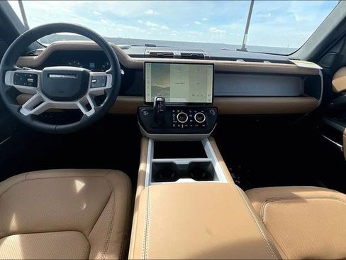 New 2026 Land Rover Defender 110 X-Dynamic SE image 5