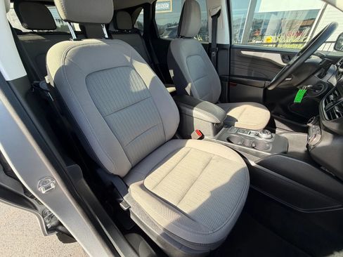 Used 2021 Ford Escape S AWD/4WD image 12