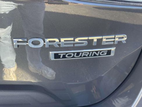 Used 2022 Subaru Forester Touring w/ Popular Package #2 image 10