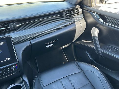 Used 2020 Maserati Quattroporte S GranSport Q4 AWD/4WD image 19
