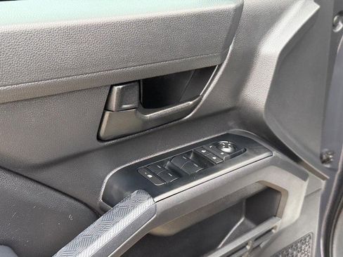 Used 2025 Toyota Tacoma SR5 image 18