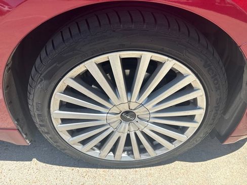 Used 2017 Lincoln MKZ Reserve FWD image 5