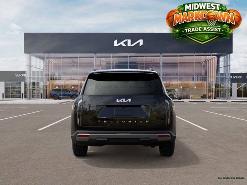 New 2027 Kia Telluride S image 5