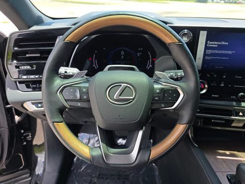 Used 2024 Lexus RX 350 Premium Plus w/ Convenience Package FWD image 27
