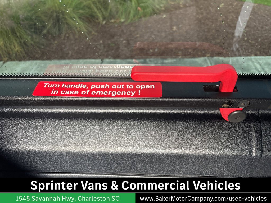 Used 2024 Mercedes-Benz Sprinter 2500 image 20