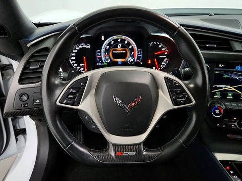 Certified 2015 Chevrolet Corvette Z06 w/ 3LZ Preferred Equipment Group RWD image 14