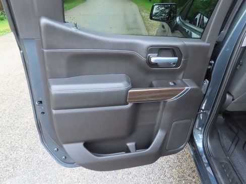 Certified 2019 Chevrolet Silverado 1500 RST AWD/4WD image 28