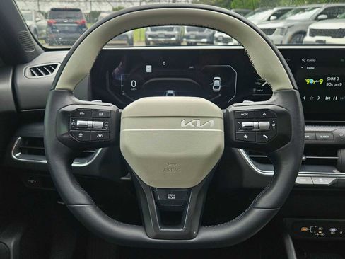 Used 2025 Kia K4 EX w/ GT-Line Premium Package FWD image 22