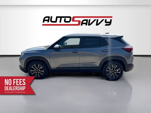 Used 2022 Chevrolet TrailBlazer ACTIV w/ Sun and Liftgate Package FWD image 4