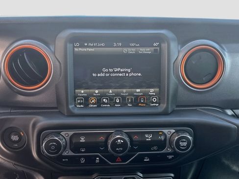 Used 2021 Jeep Gladiator Mojave AWD/4WD image 12