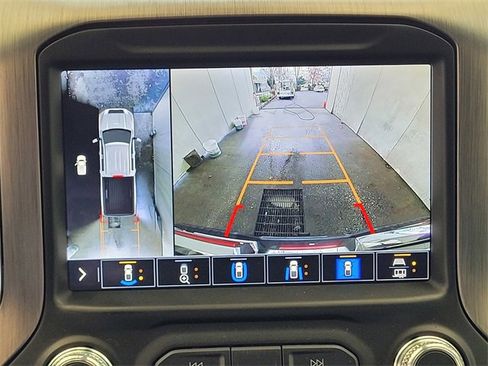 Used 2020 GMC Sierra 2500 Denali w/ Denali Ultimate Package image 13