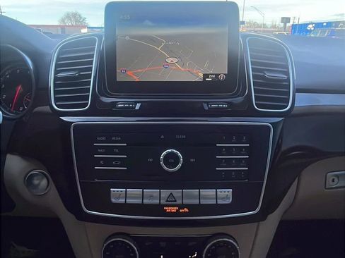 Used 2018 Mercedes-Benz GLE 350 4MATIC image 13