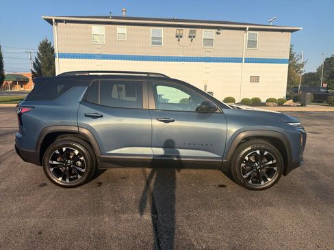 Used 2025 Chevrolet Equinox RS AWD/4WD image 6