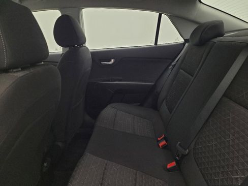 Used 2021 Kia Rio S image 18