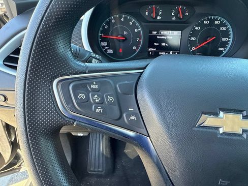 Used 2023 Chevrolet Malibu LT FWD image 14