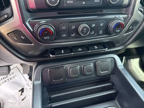 Used 2017 Chevrolet Silverado 1500 LT w/ All Star Edition AWD/4WD image 21