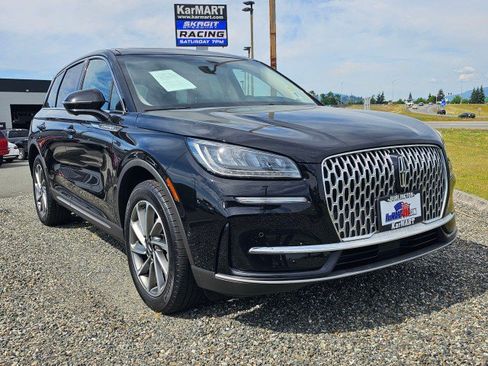 Used 2024 Lincoln Corsair AWD w/ Equipment Group 102A image 1