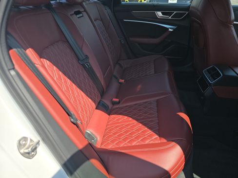 Used 2021 Audi S6 Prestige w/ Prestige Package AWD/4WD image 18