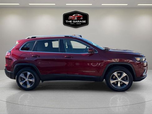 Used 2019 Jeep Cherokee Limited image 6