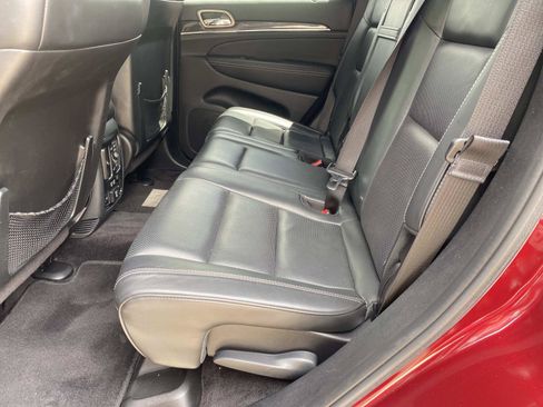 Used 2016 Jeep Grand Cherokee Overland RWD image 19